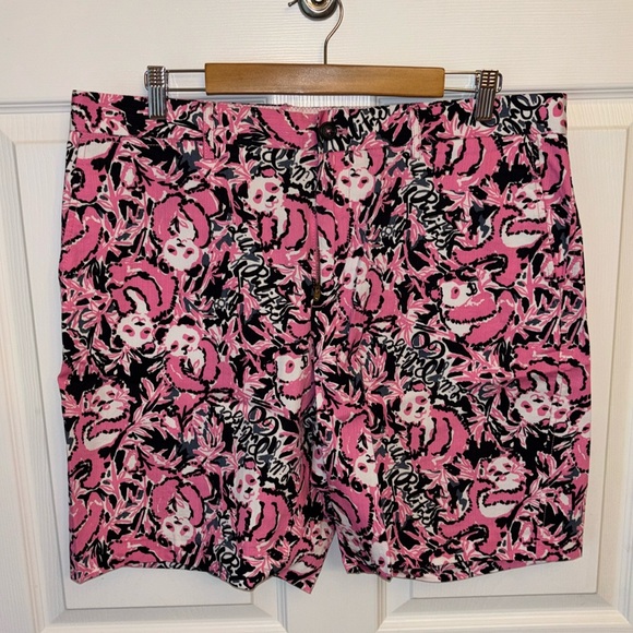 Men’s Lilly Pulitzer shorts size 36
